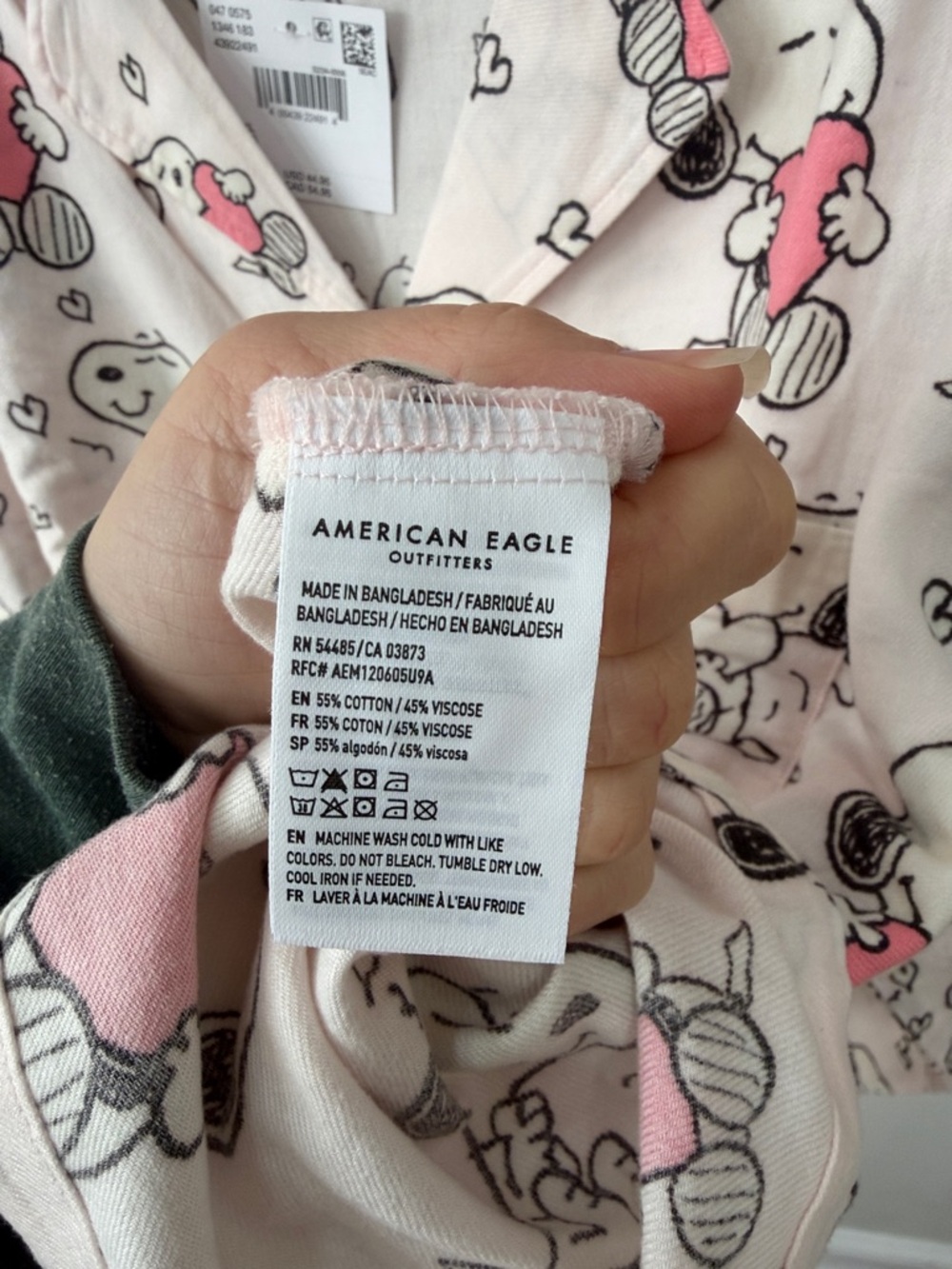 American Eagle Snoopy Heart Pajama Set - Picture 5 of 10